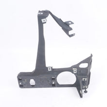 2006 - 2010 BMW 650I - Front Right Panel / Frame Mount Bracket 7008848
