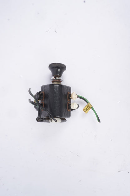MERCEDES BENZ R107, W116 EARLY CONSOLE SPEAKER BALANCE SWITCH    0821MB063