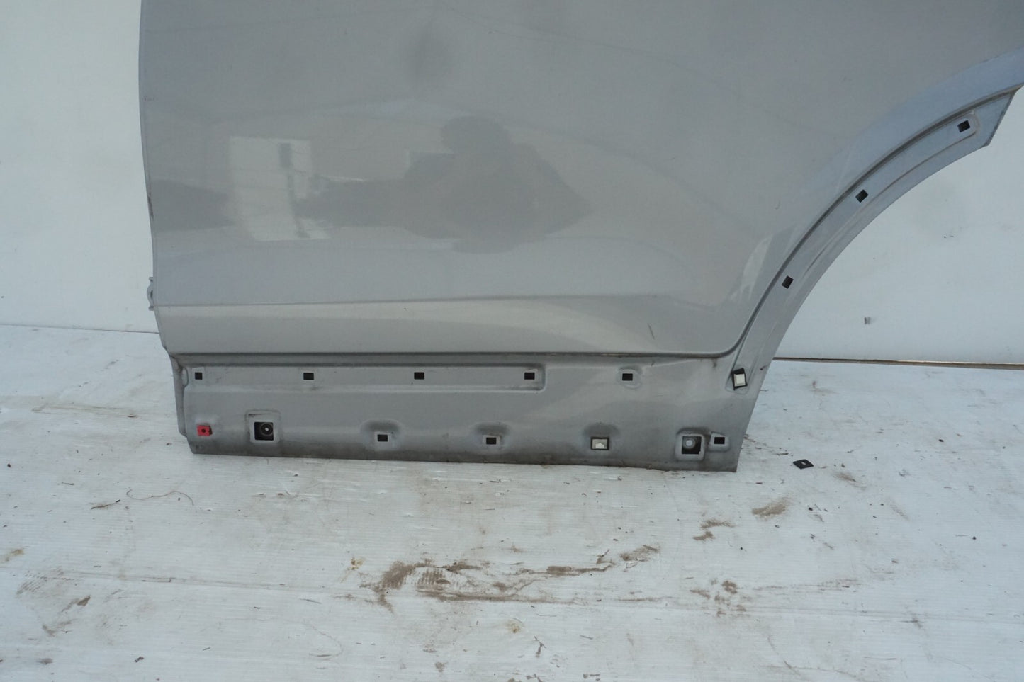 2013-2018 HYUNDAI SANTA FE REAR LEFT DRIVER SIDE DOOR SHELL OEM