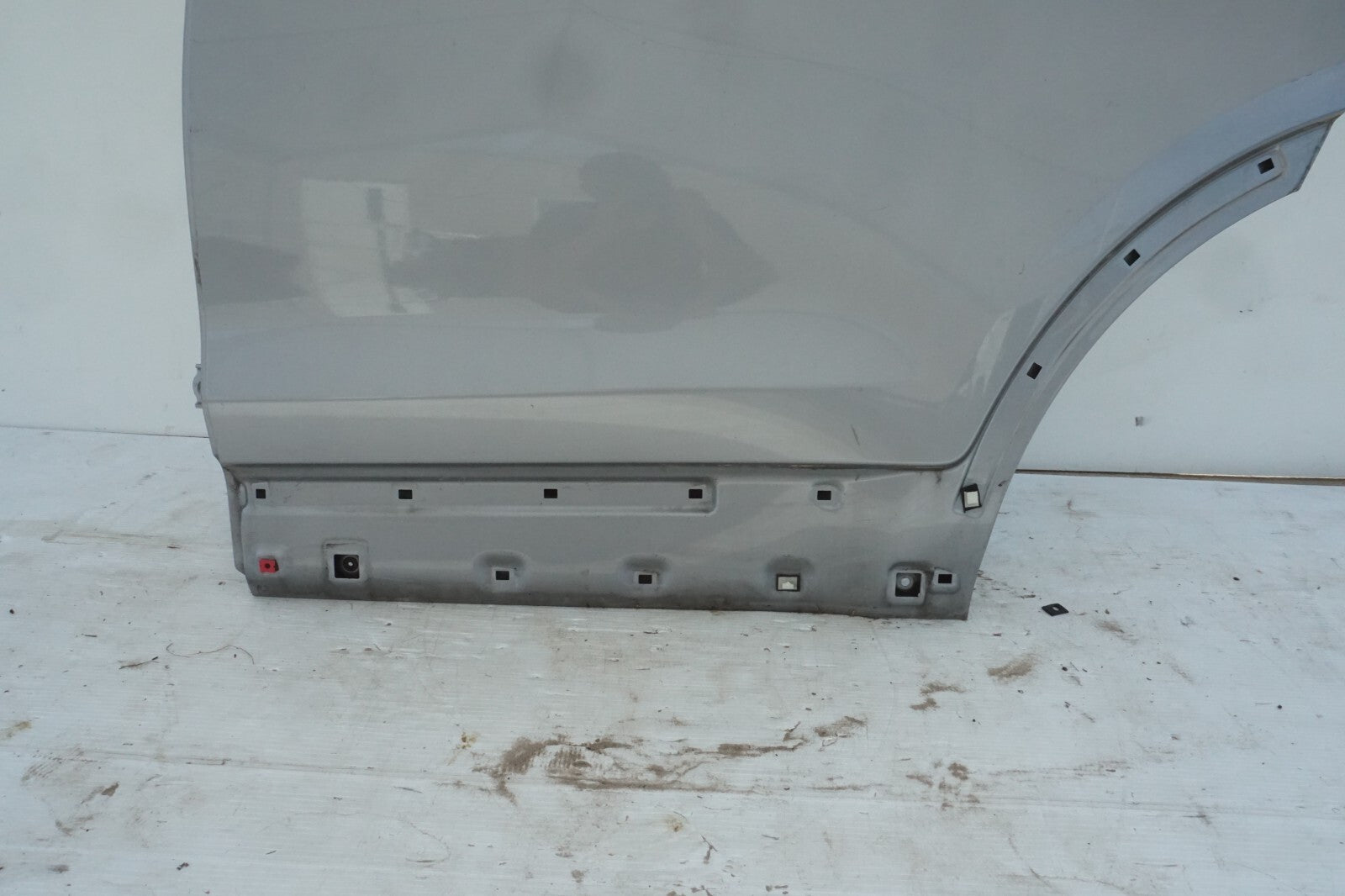 2013-2018 HYUNDAI SANTA FE REAR LEFT DRIVER SIDE DOOR SHELL OEM