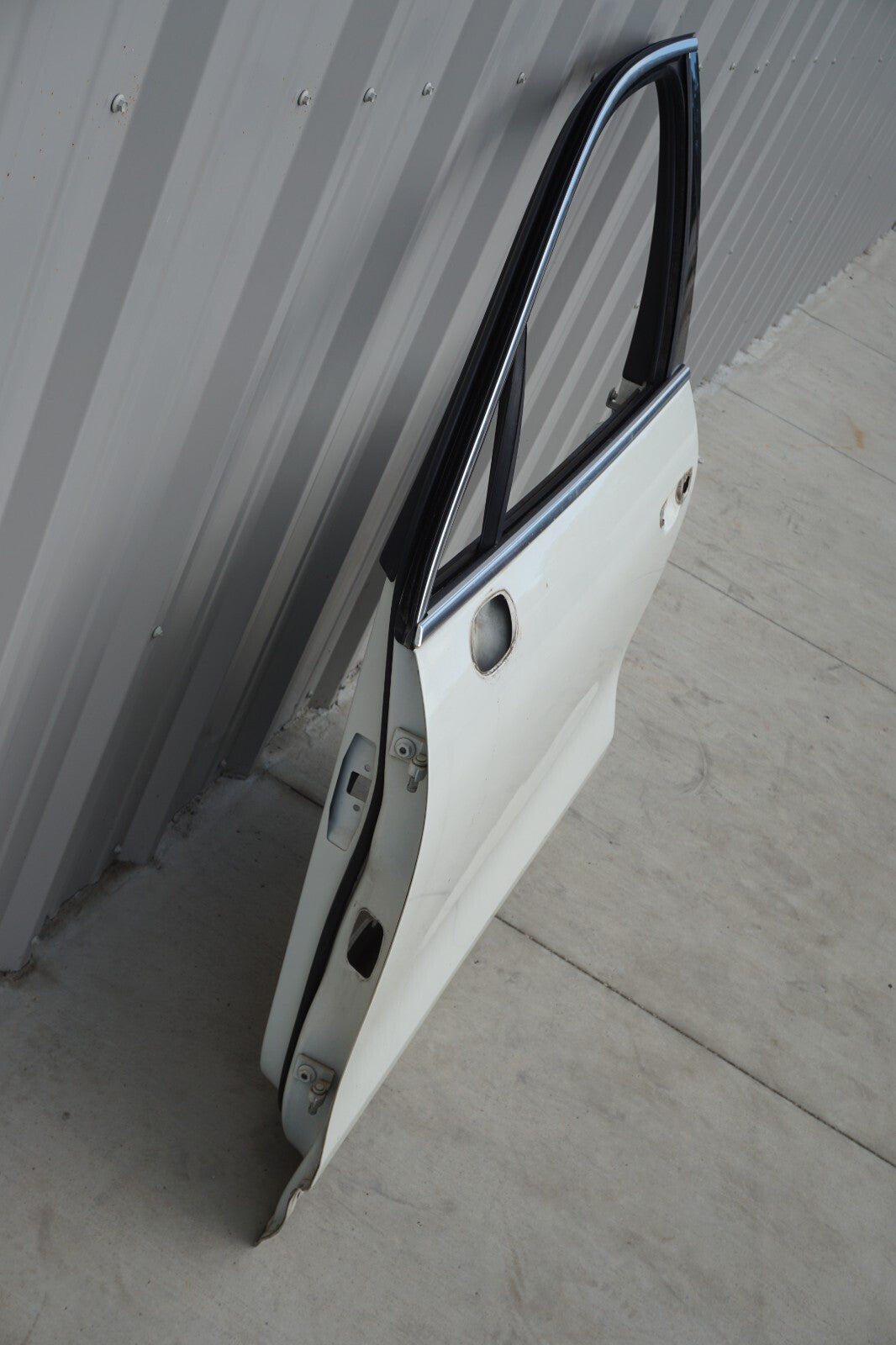 2011 - 2018 Porsche Cayenne 958 Front Door Shell Left Driver Side OEM