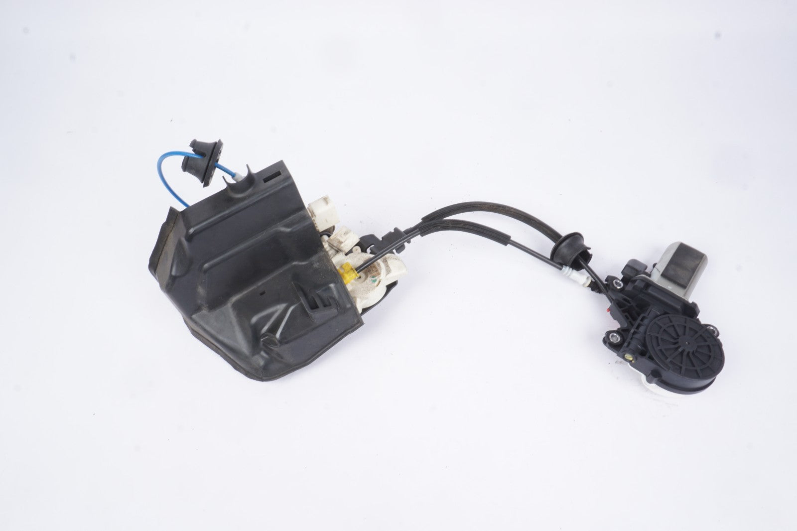 2011 - 2018 AUDI A8 QUATTRO REAR RIGHT DOOR LOCK LATCH ACTUATOR OEM