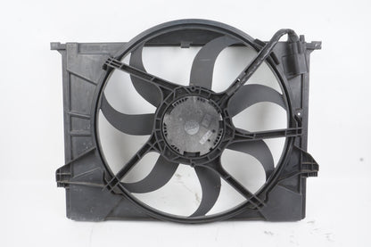 07-13 Mercedes W221 S550 S450 Engine Cooling Fan Motor Assembly 2215000493 OEM