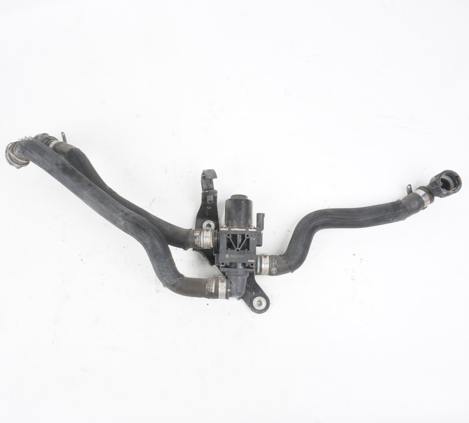 2018 - 2025 ALFA ROMEO STELVIO HVAC HEATER CONTROL VALVE W/ HOSES OEM 50533799