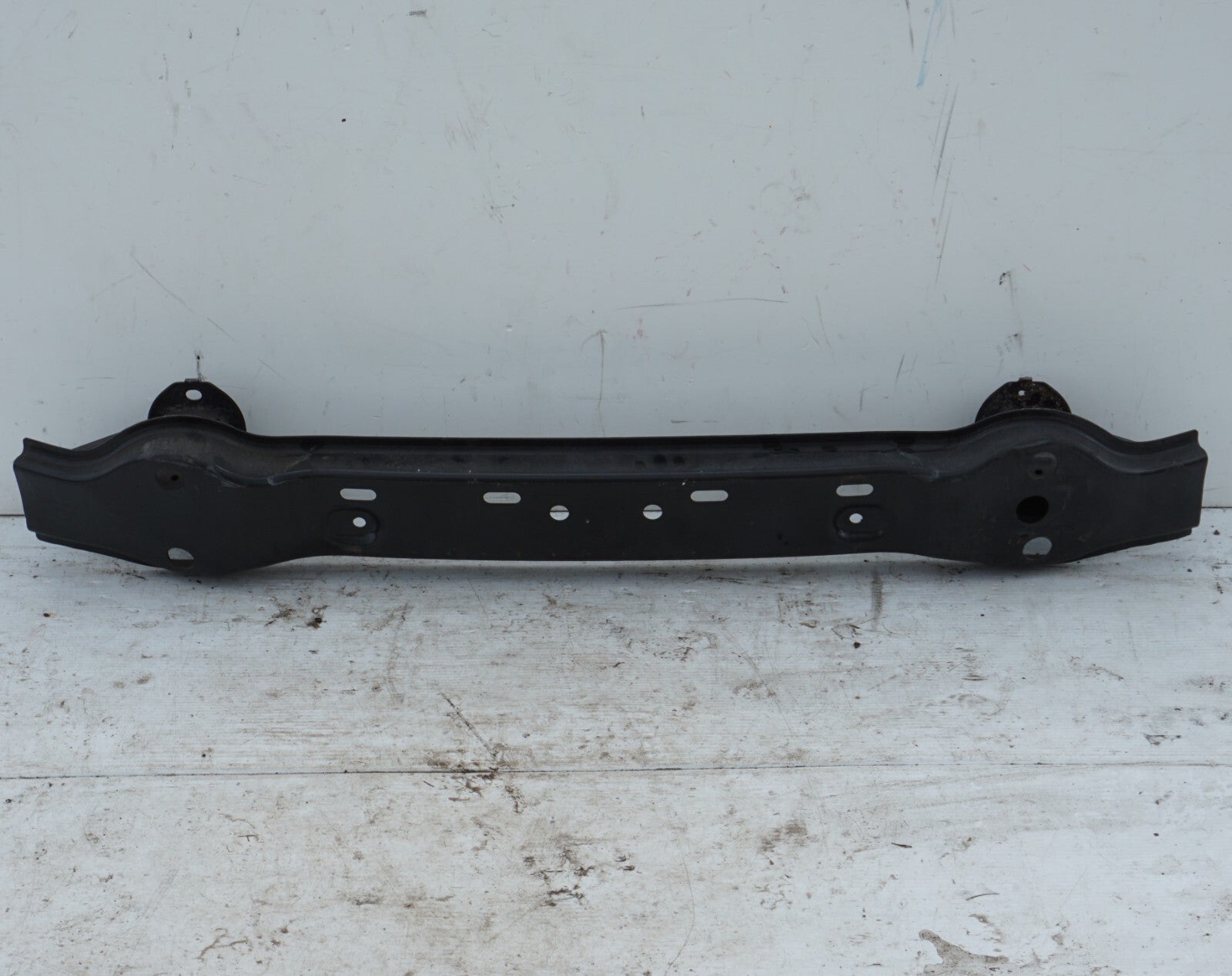 2012 - 2018 BMW 650i 640i Rear Bumper Reinforcement Rebar Impact Bar 7223159 OEM