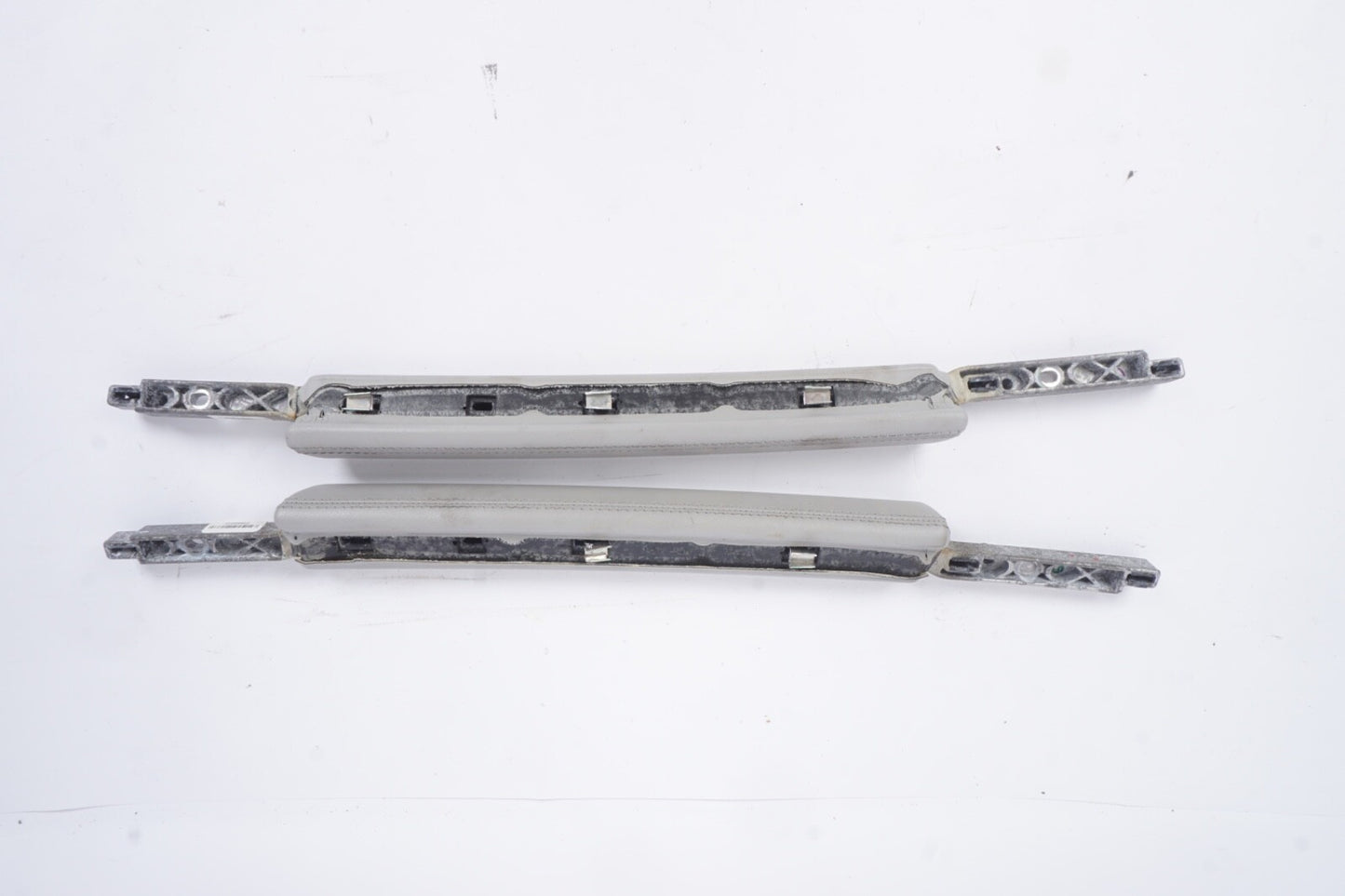 06-12 Mercedes W164 ML63 GL350 Front Left & Right Center Console Grab Handle OEM