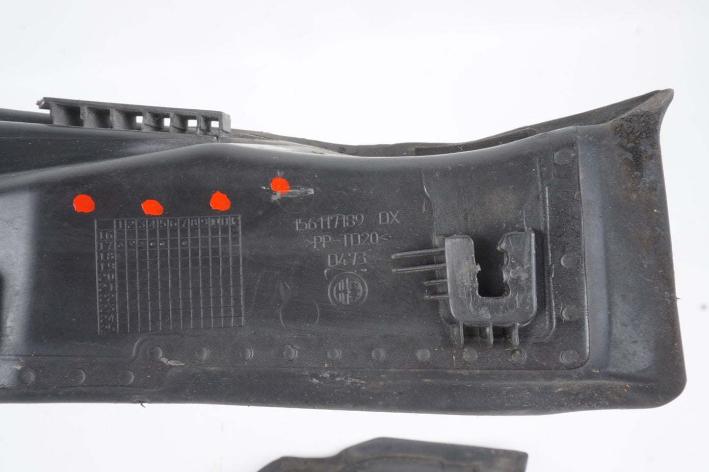 2018-2023 ALFA ROMEO STELVIO 949 PANEL COVER TAILLIGHT LAMP OUTER RH LH REAR