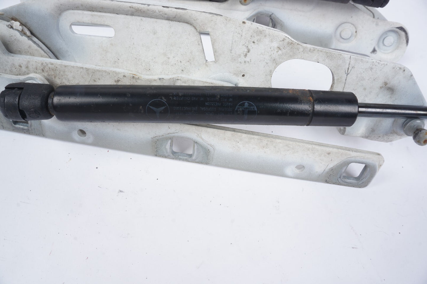 03-08 Mercedes R230 SL500 SL600 Hood Hinge Left & Right OEM