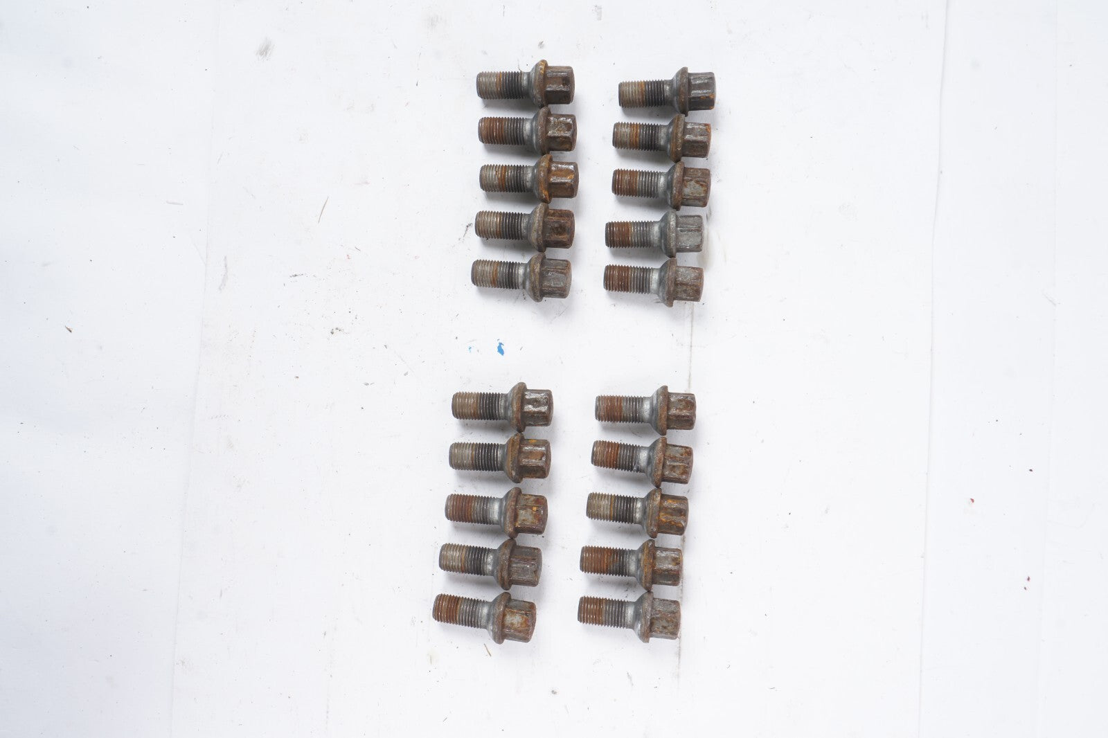 10-16 Mercedes E350 E550 E400 Wheel Lug Bolt SET of 20 OEM