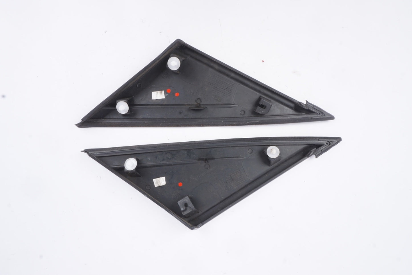 2012-18 FORD FOCUS LEFT RIGHT FRONT FENDER CORNER GARNISH TRIM PANEL OEM