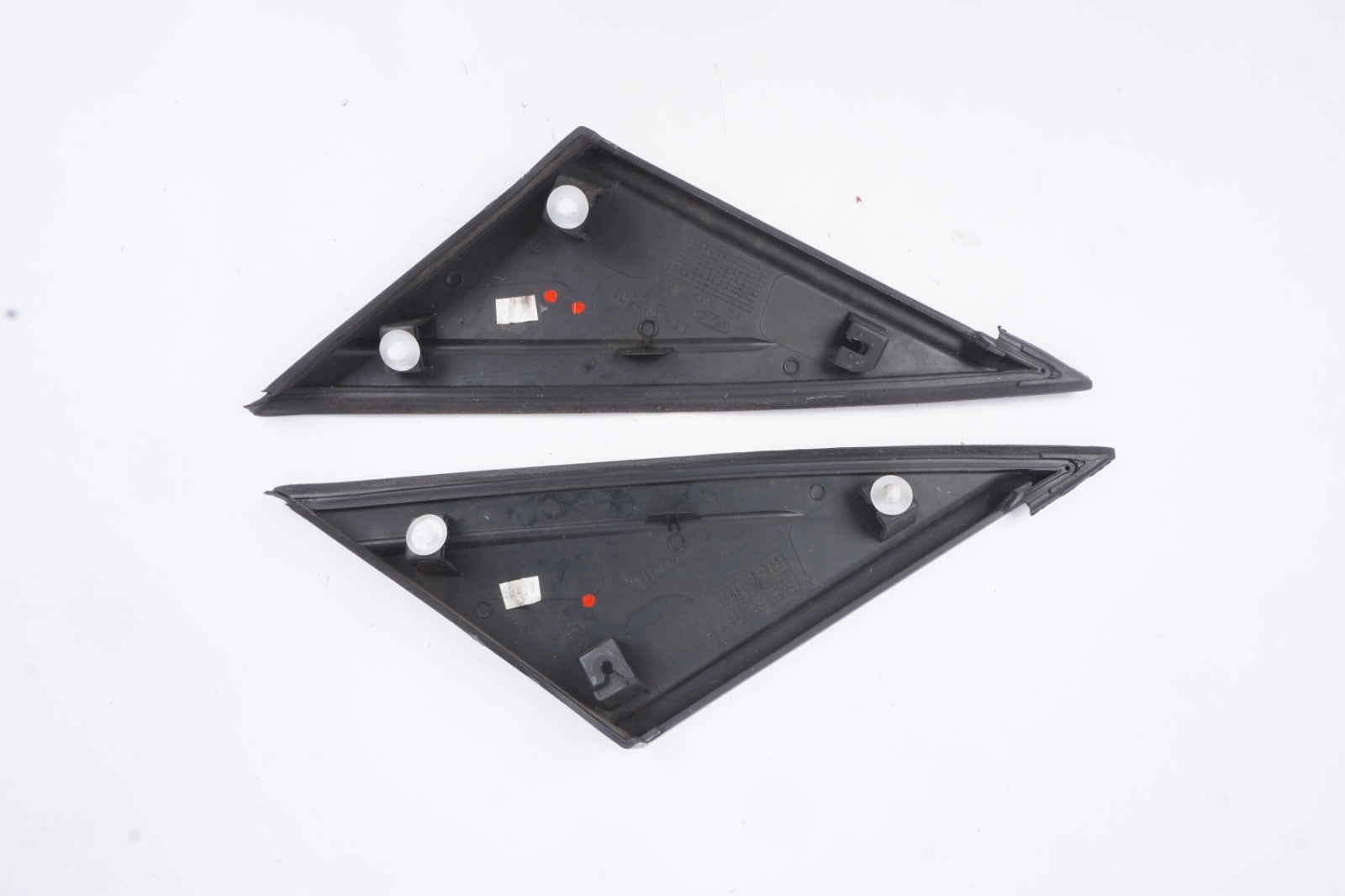 2012-18 FORD FOCUS LEFT RIGHT FRONT FENDER CORNER GARNISH TRIM PANEL OEM