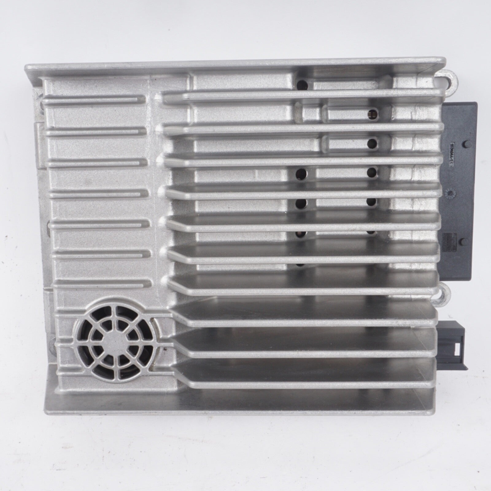 08-17 Mercedes W204 C300 E63 E550 Amplifier Amp Harman/Becker 2049007806 OEM