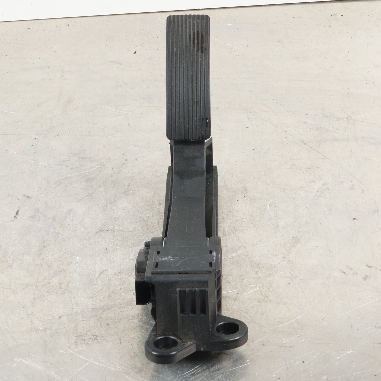 06-13 Mercedes X164 GL550 R350 Gas Throttle Pedal Accelerator 1643000504 OEM