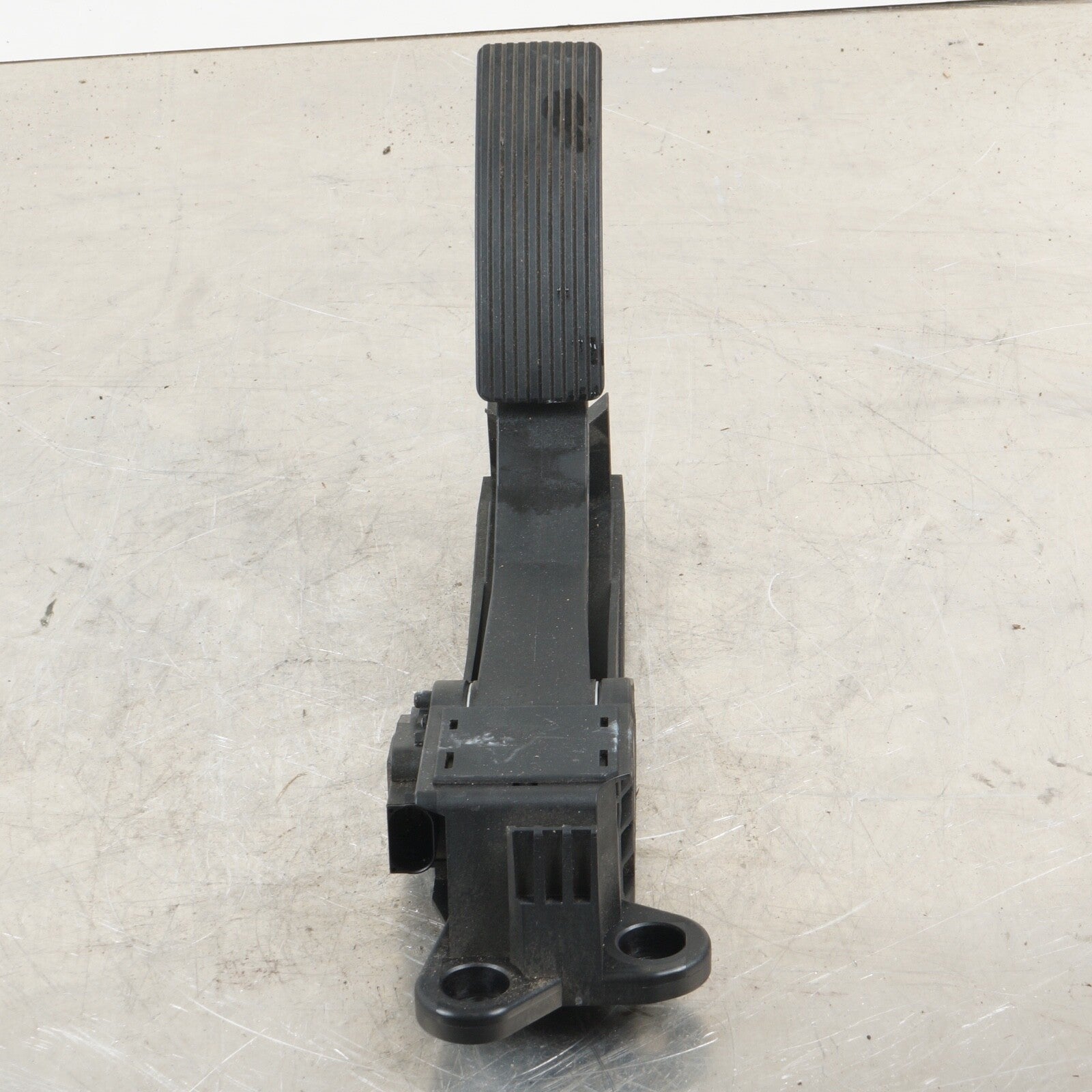 06-13 Mercedes X164 GL550 R350 Gas Throttle Pedal Accelerator 1643000504 OEM