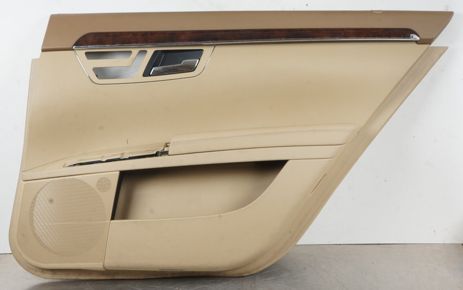 07 08 09 10 11 12 13 Mercedes S550 Passenger Rear Door Panel