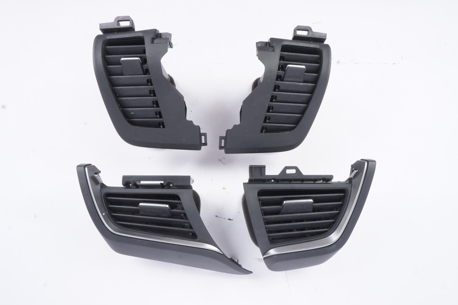 2018 - 2023 HONDA ODYSSEY OEM FRONT DASH RIGHT & LEFT A/C HEATER AIR VENT SET