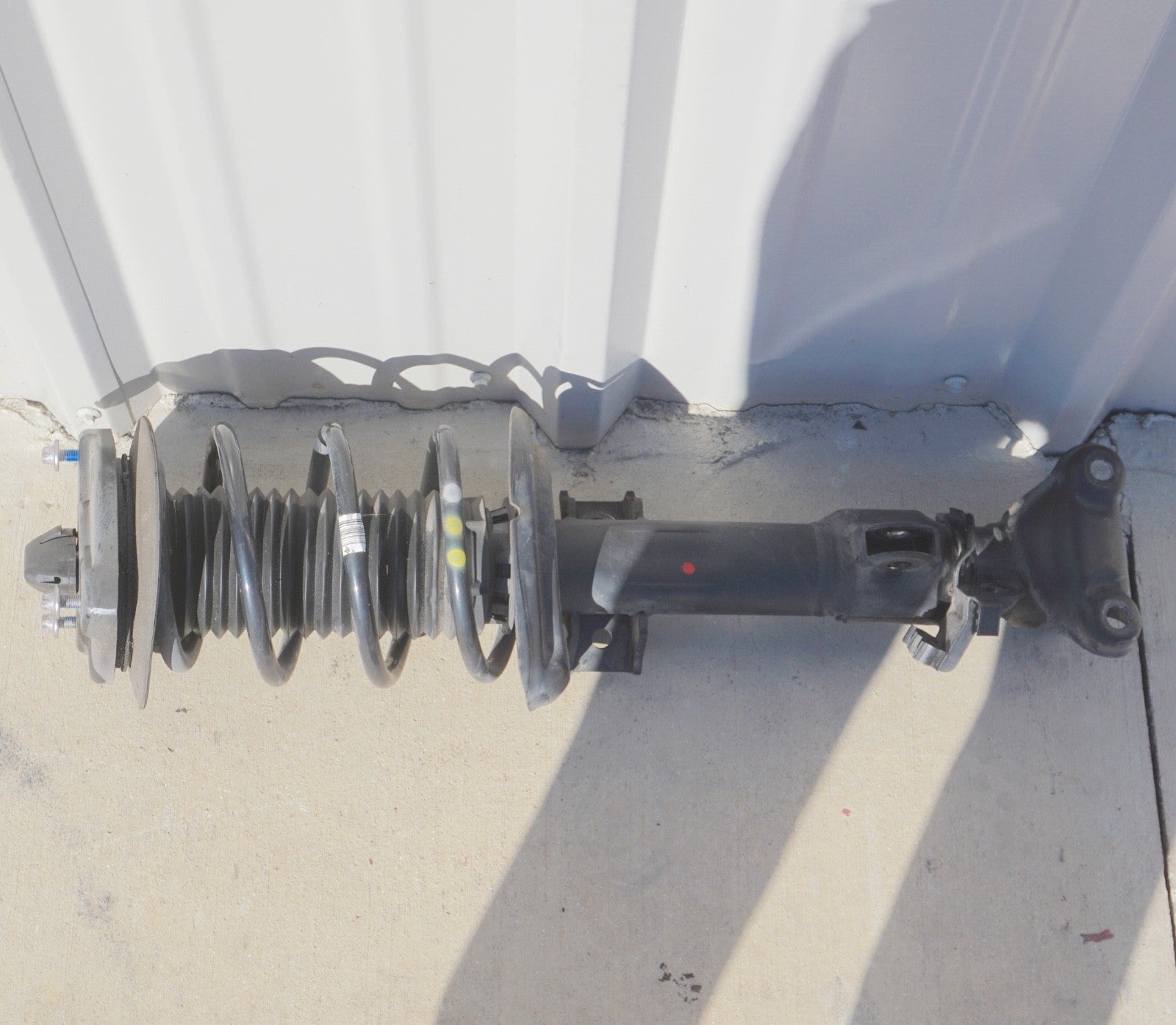 08-17 Mercedes W204 C250 E350 Coupe Front Right or Left Shock Strut Absorber 38k