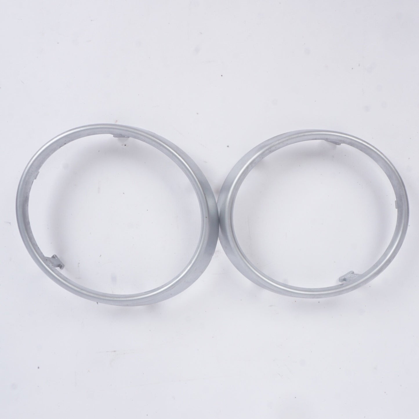 06-12 Mercedes W164 ML350 ML63 GL450 Dash AC Air Vent  Bezel Pair