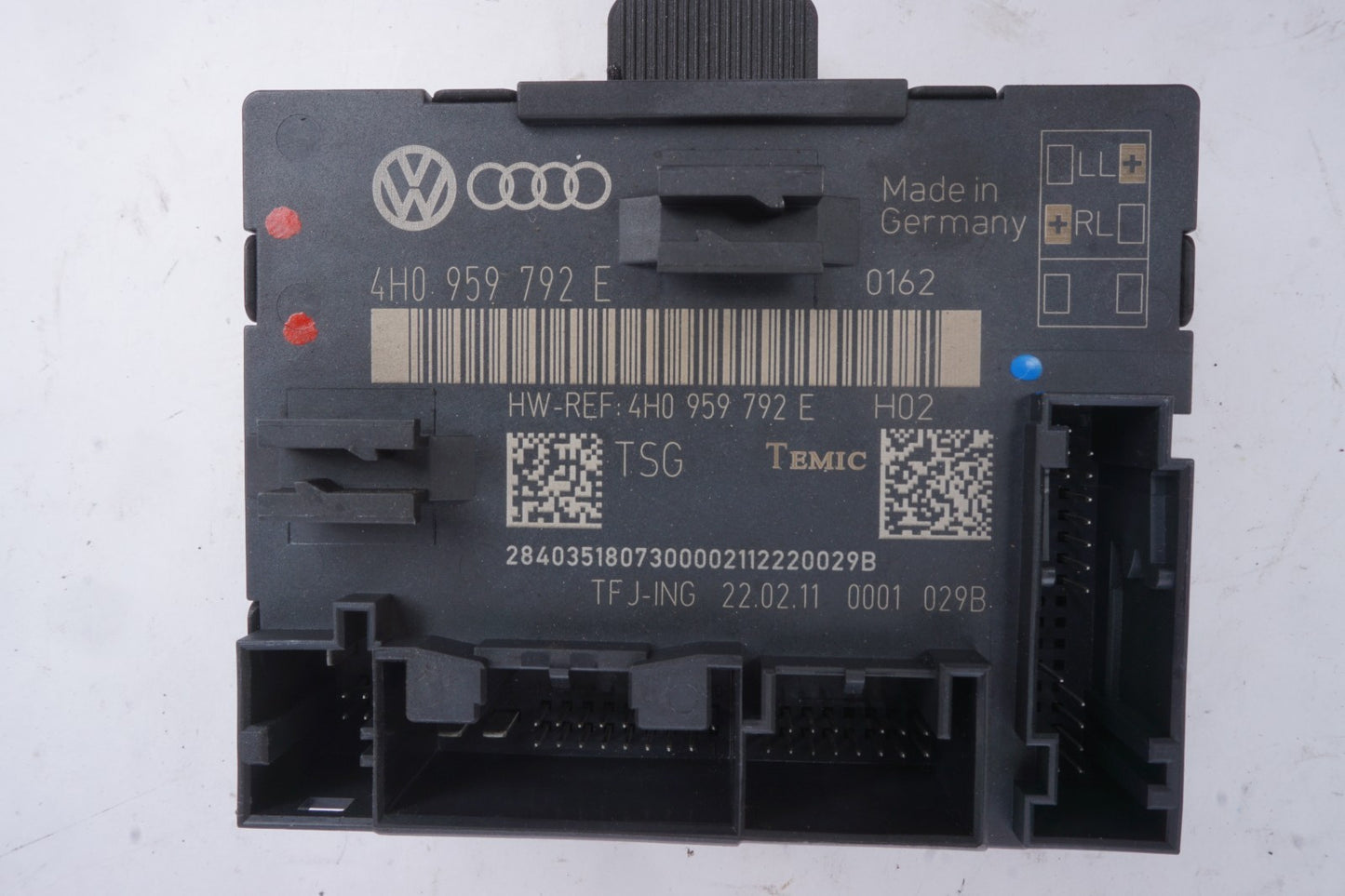 2011 - 2017 AUDI A8 QUTTRO FRONT RIGHT PASSENGER SIDE DOOR WINDOW CONTROL MODULE