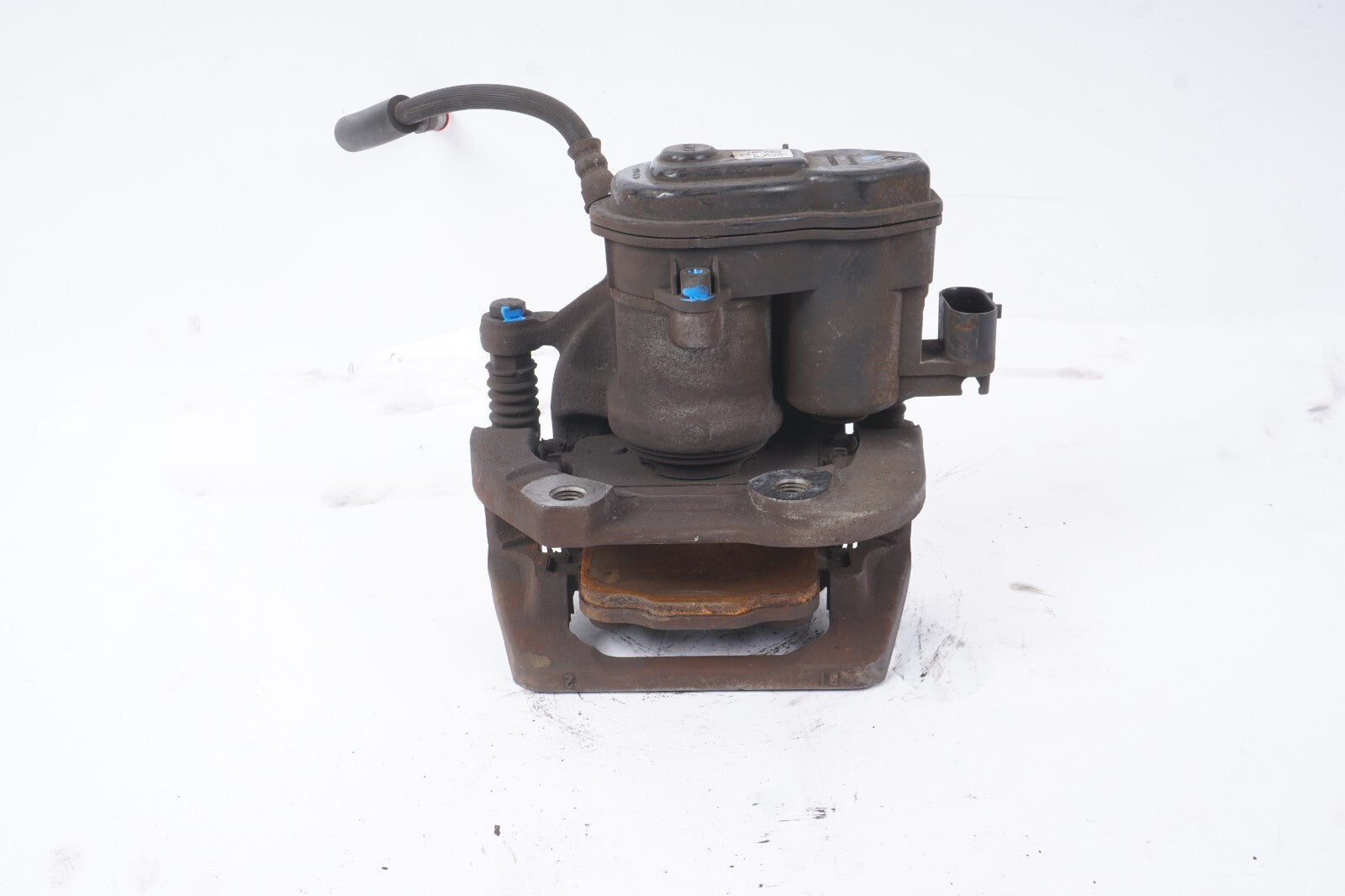 2012 - 2016 BMW 650i RWD Rear Brake Caliper Left Driver Side OEM