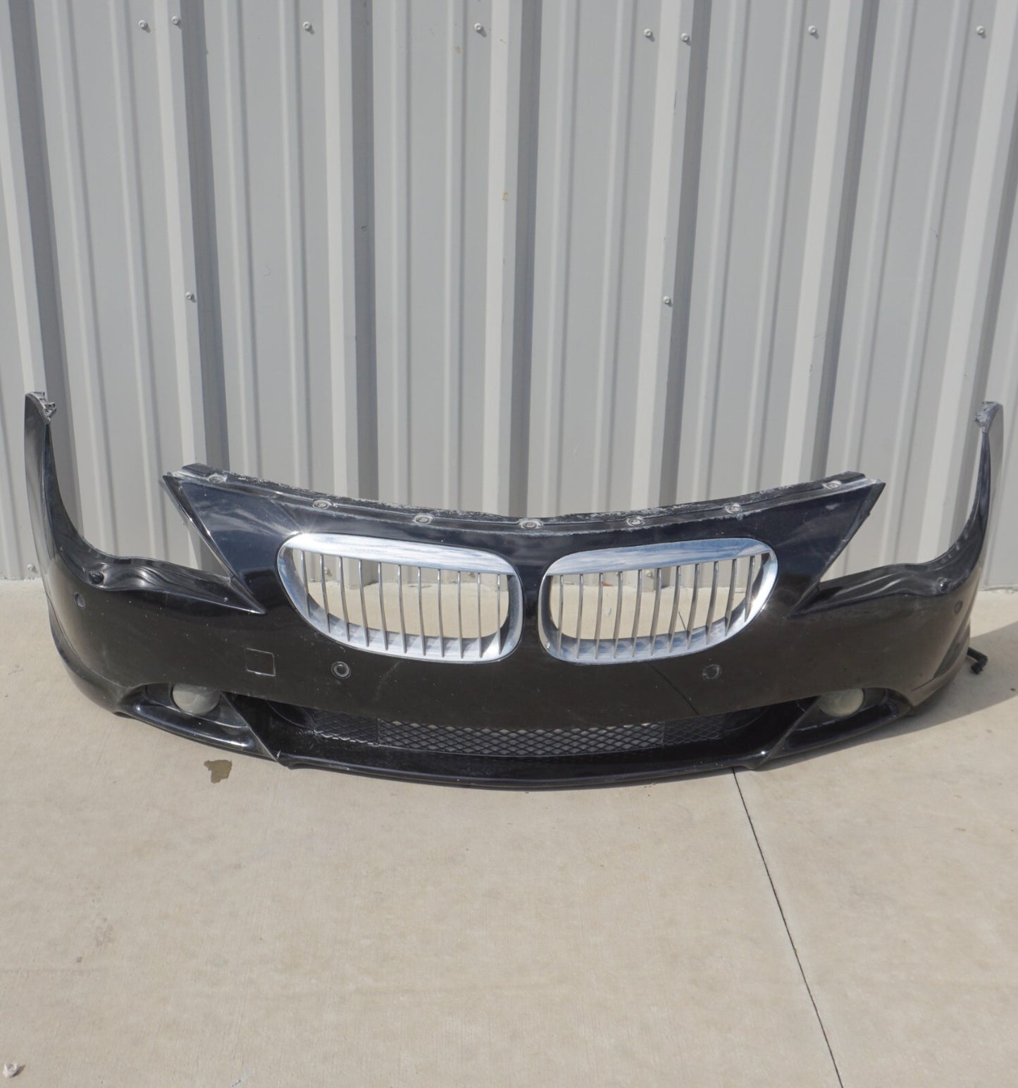 2004 - 2007  BMW 645i 650i E63 E64 Front Bumper Cover OEM