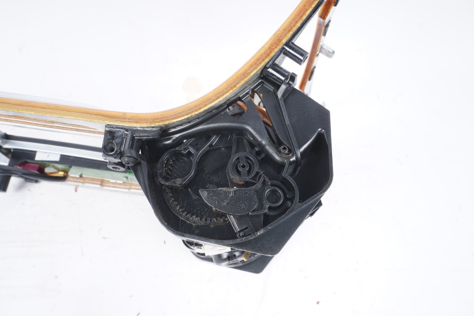 05-12 Mercedes R230 SL550 SL500 Center Console Trim Bezel Chestnut Wood OEM