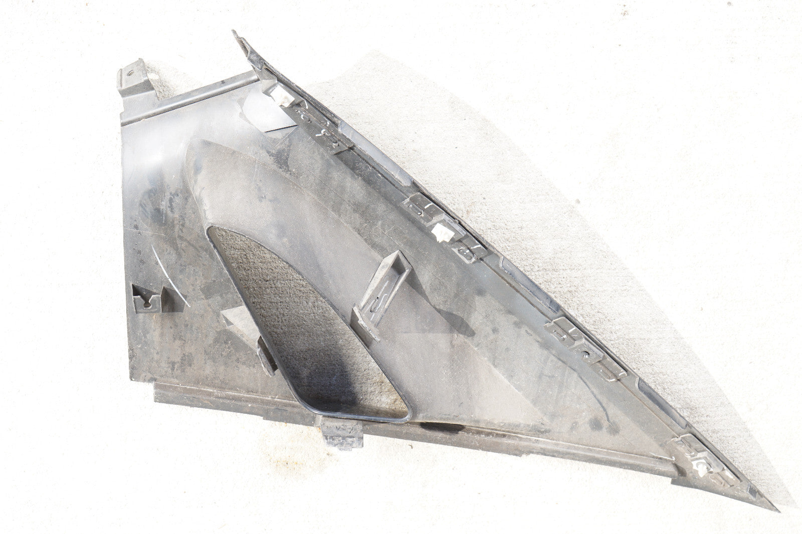 2002 - 2013 Escalade EXT Avalanche LEFT INNER TRIM PANEL SAIL CLADDING OEM