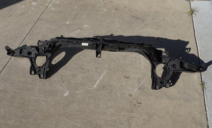 2011 - 2014 Porsche Cayenne Front Reinforcement Bar Upper Radiator Support Clip