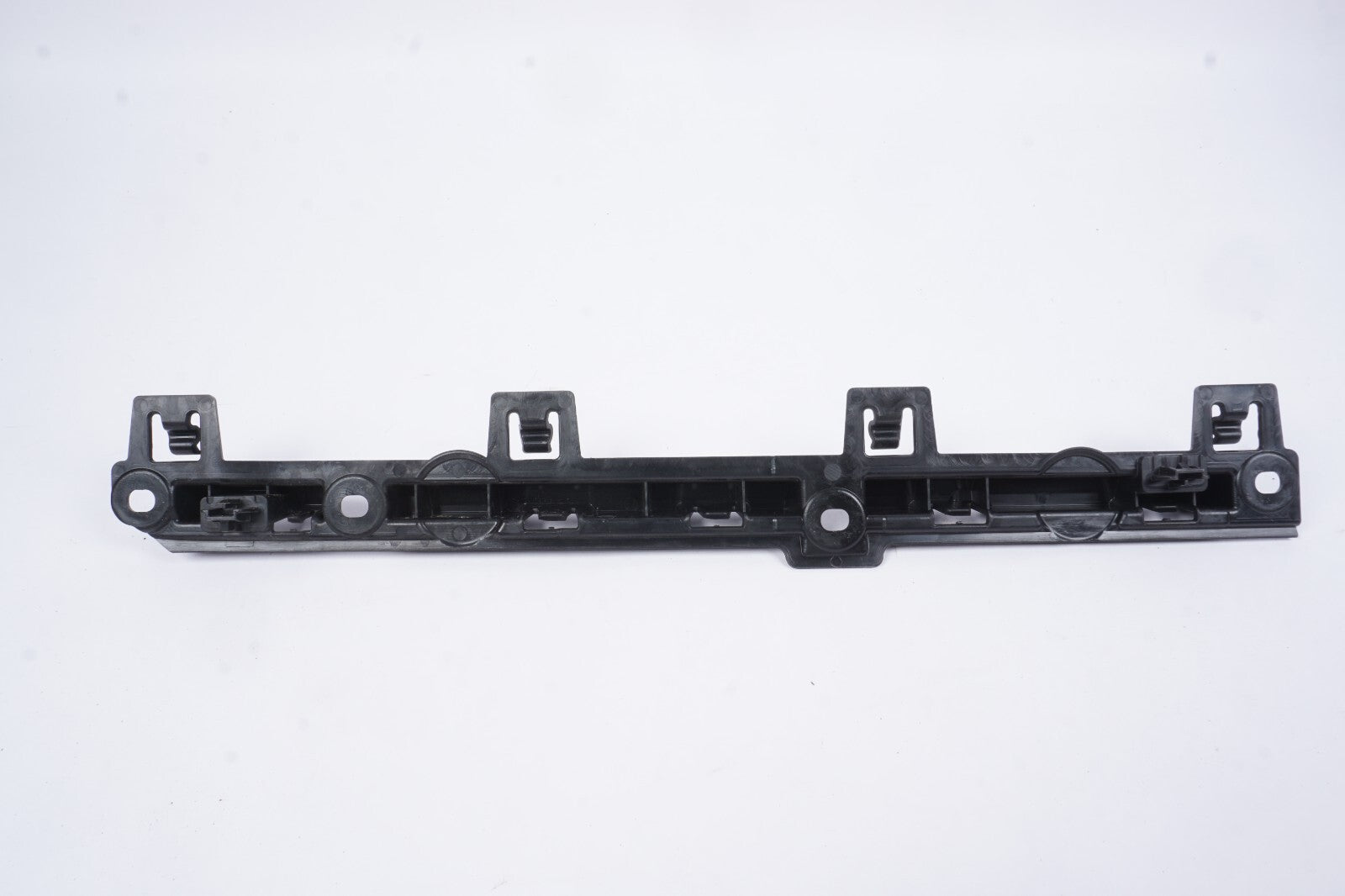 21-24 BMW 430I Convertible G22/23 Left Rocker Molding Support 7490685 OEM