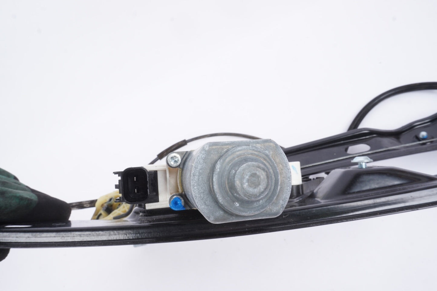 16 17 18 FORD FOCUS FRONT LEFT DRIVER SIDE WINDOW REGULATOR W/ MOTOR OEM