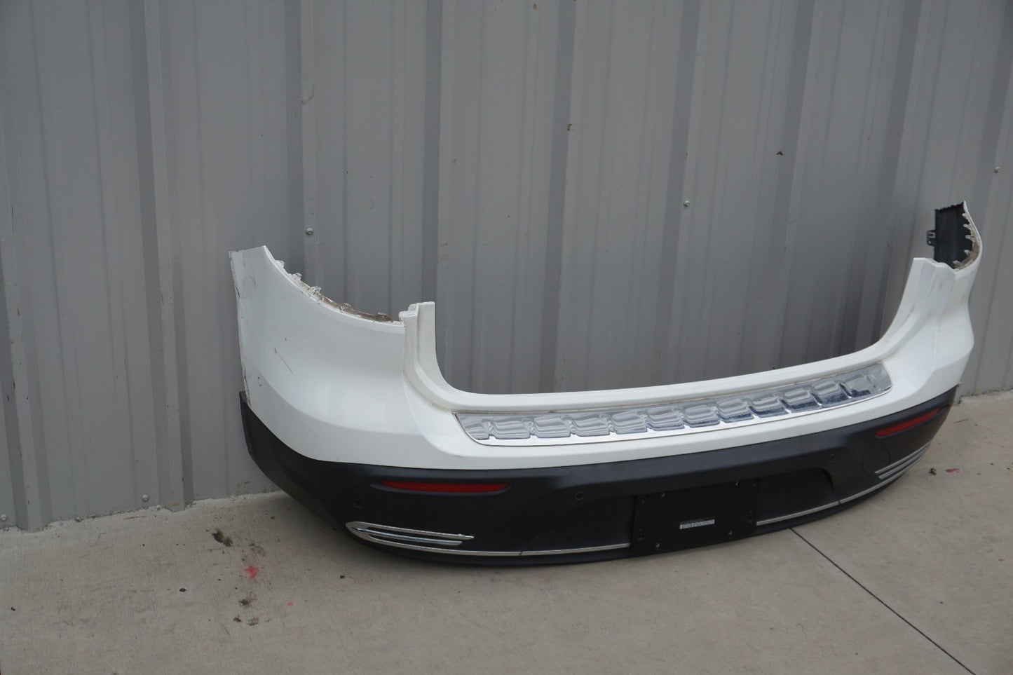2022 - 2024 Mercedes EQB300 EQB350 EQB 250 Rear Bumper Cover