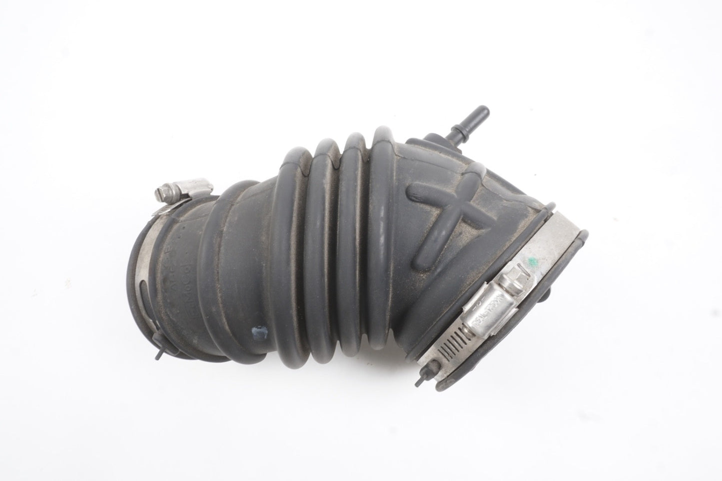 2012 - 2018 Ford Focus 2.0L Engine Motor Connecting Air Intake Inlet Hose Tube