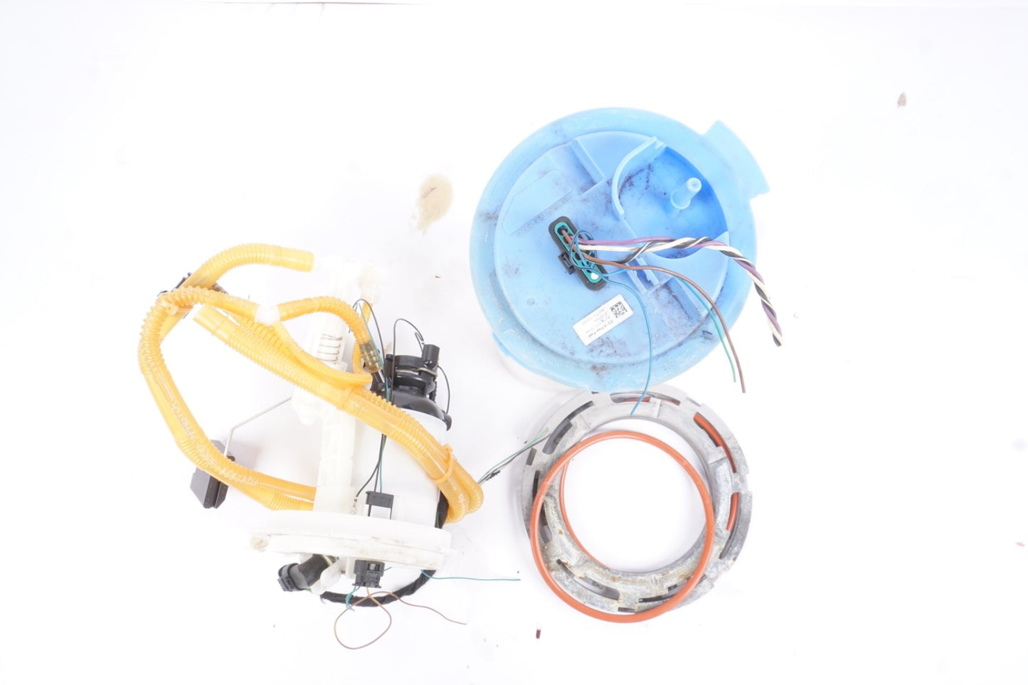14-16 Mercedes  E350 W212 OEM Gas Fuel Tank Pump Level Sender Sensor