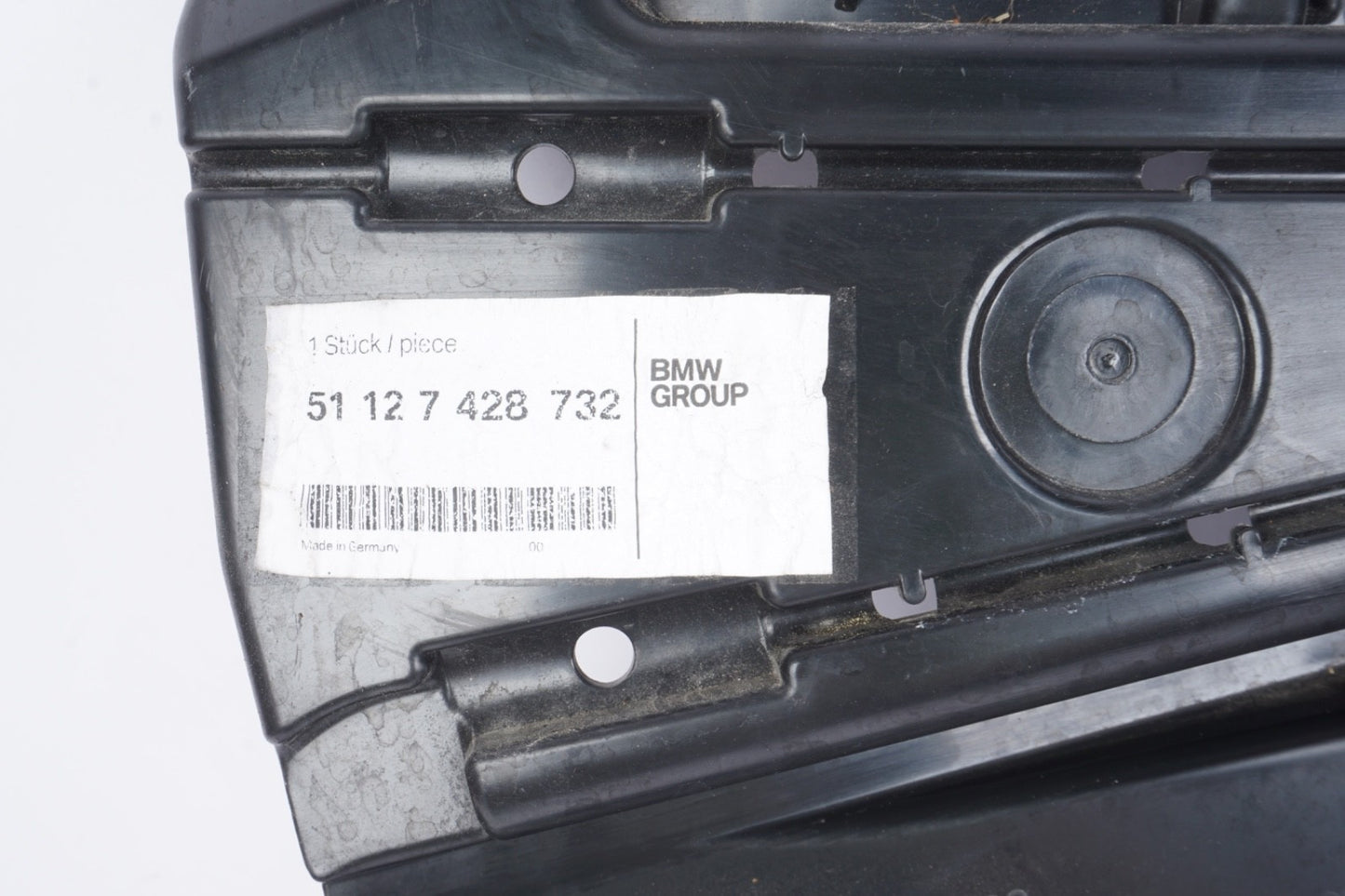 14-20 BMW F32 F33 F36 Rear Right Passenger Side Bumper Support Mount Bracket OEM