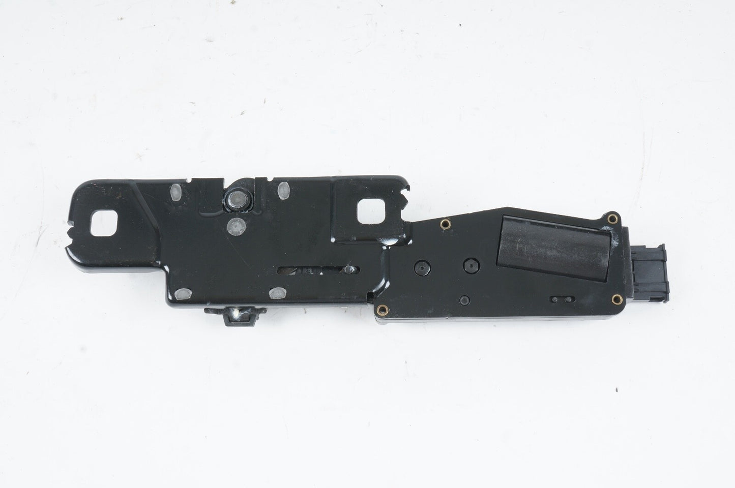 12 13 14 15 Audi A7 Trunk Lid Latch Module Striker 4H0827383
