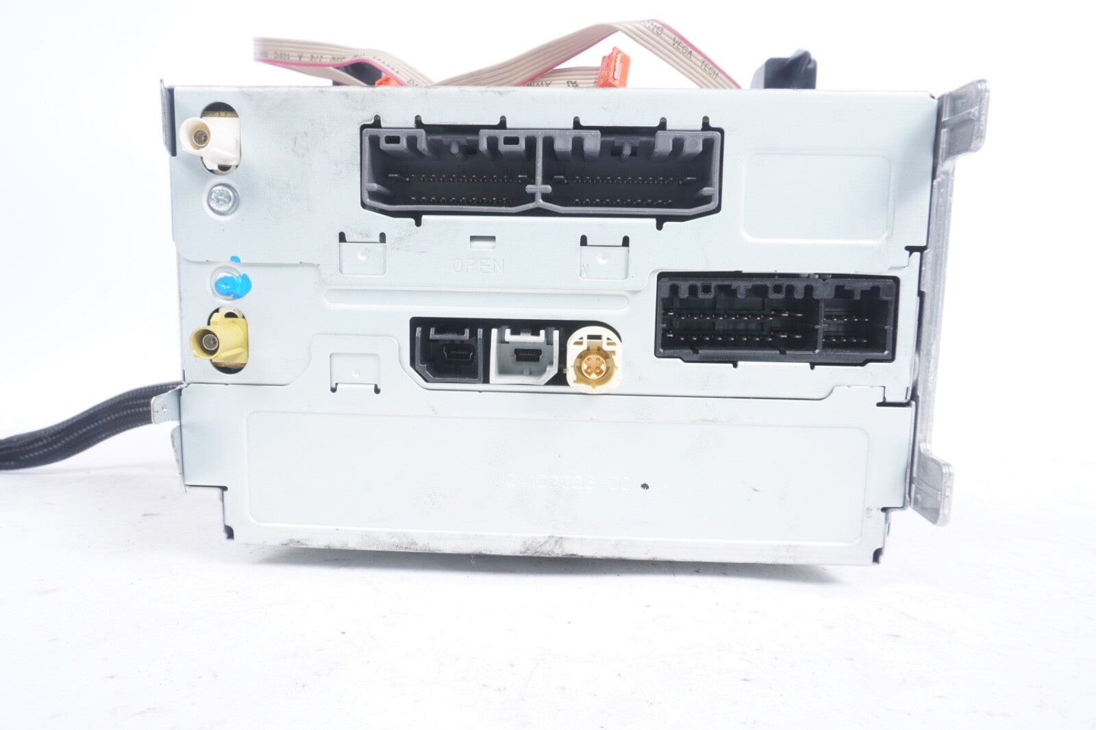 2014-2019 MASERATI GHIBLI CD CHANGER PLAYER RADIO CLIMATE CONTROL 670030228 OEM