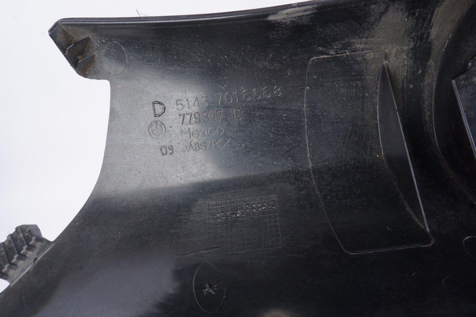 03-08 BMW E85 Z4 Convrible Front A Pillar Column Trim Cover Black Set OEM