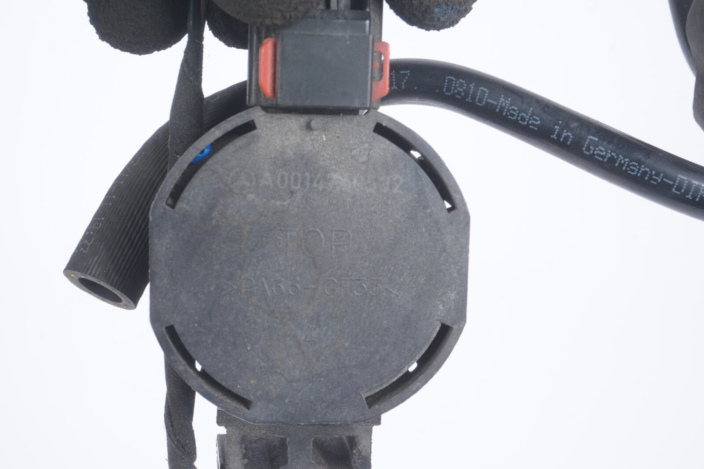 Mercedes W207 E350 Fuel System Purge Valve 0014760532 OEM