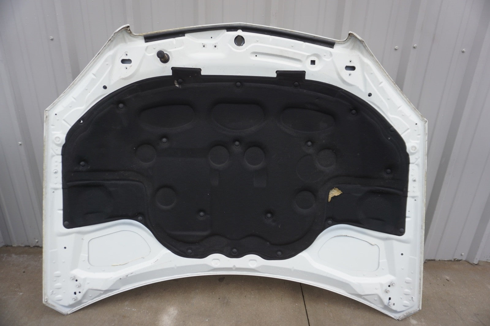 2008 - 2011 Mercedes W204 C250 C300 Front Hood Bonnet Panel Assembly OEM