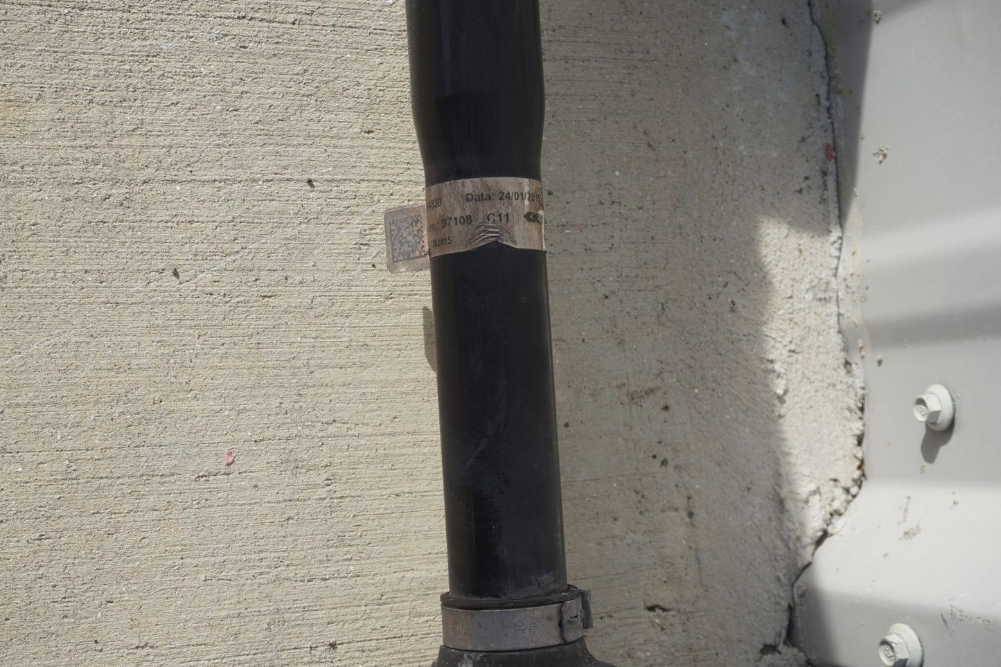 2014 - 2020 Maserati Ghibli Rear Right Pass Side CV Axle Shaft 06700054530 OEM