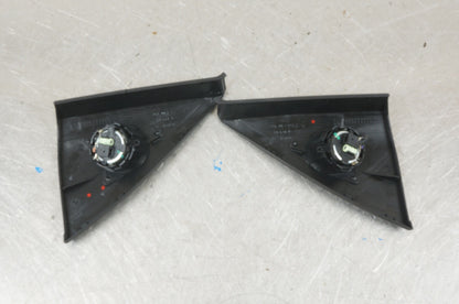 08-14 Mercedes С300 C250 Front Left & Right Door Panel Tweeter Speaker Cover Set