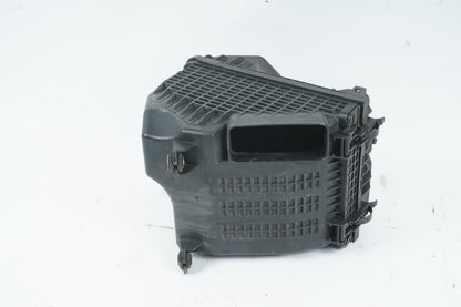 2013-2018 HYUNDAI SANTA FE 3.3L AIR CLEANER FILTER HOUSING BOX  OEM