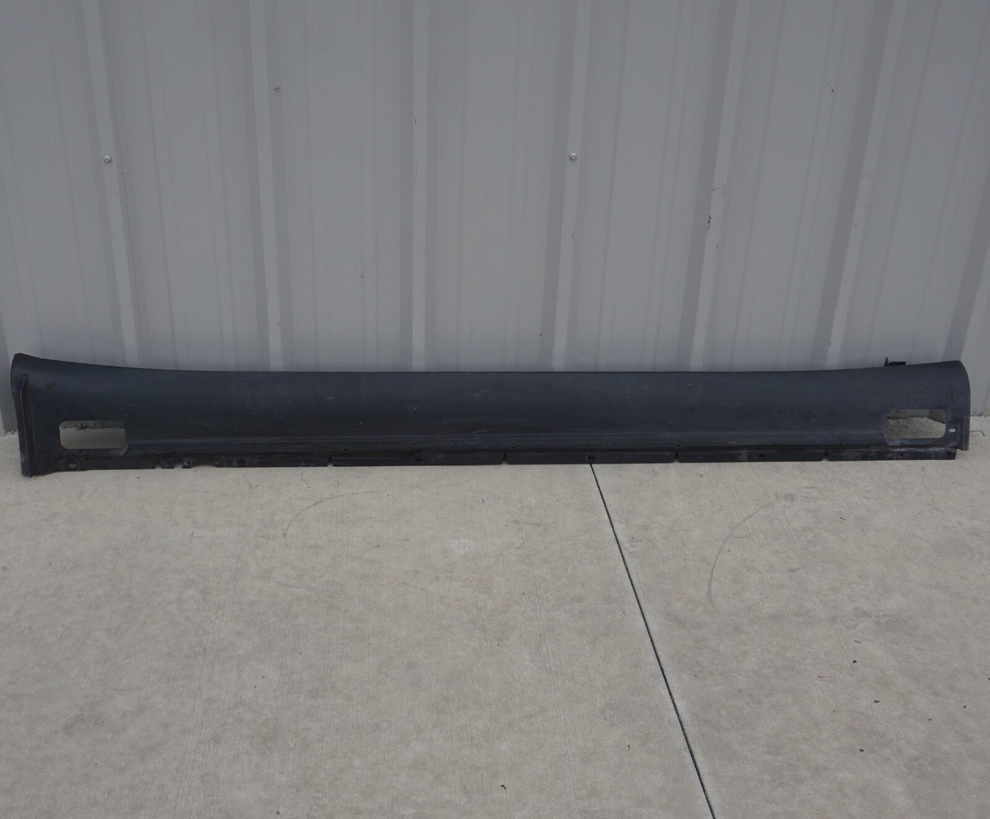 11-18 PORSCHE CAYENNE 958 RIGHT PASSENGER SIDE SKIRT ROCKER PANEL MOLDING TRIM