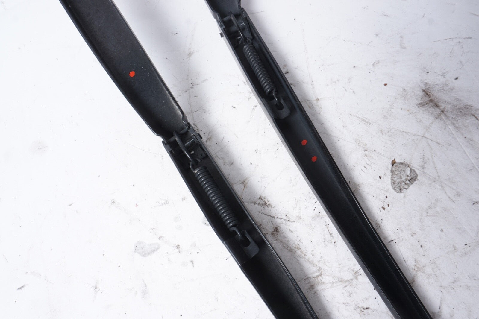 2012-2018 BMW 640I 650I F12 F13  FRONT WINDSHIELD LEFT & RIGHT WIPER ARM OEM