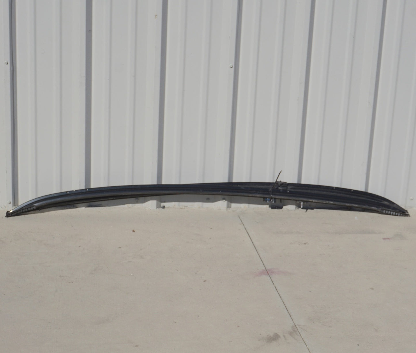 2017 - 2023 Alfa Romeo Q4 Stelvio Right And Left Luggage Roof Rails OEM