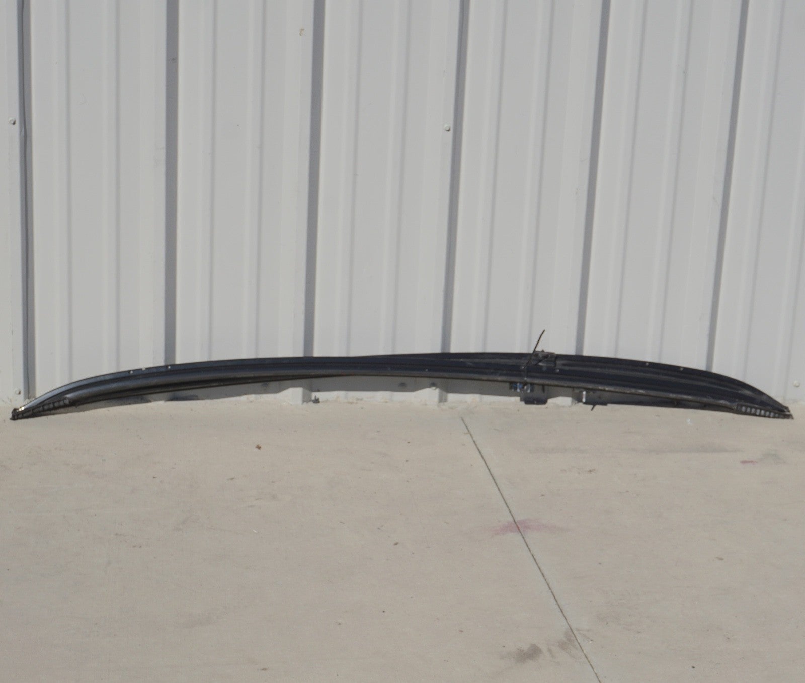 2017 - 2023 Alfa Romeo Q4 Stelvio Right And Left Luggage Roof Rails OEM