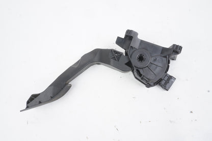 2015-2023 Jeep Renegade Gas Pedal Accelerator OEM