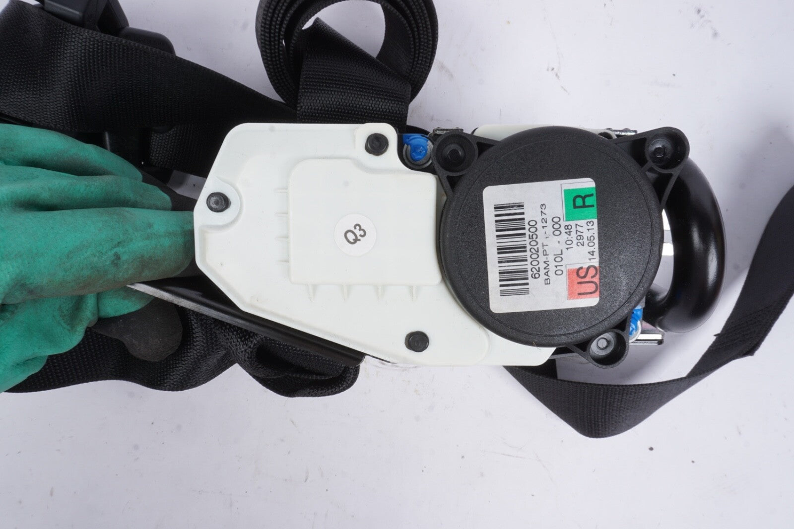 10 -  17 Mercedes E350 E550 Coupe Convertible Right Front Seat Belt