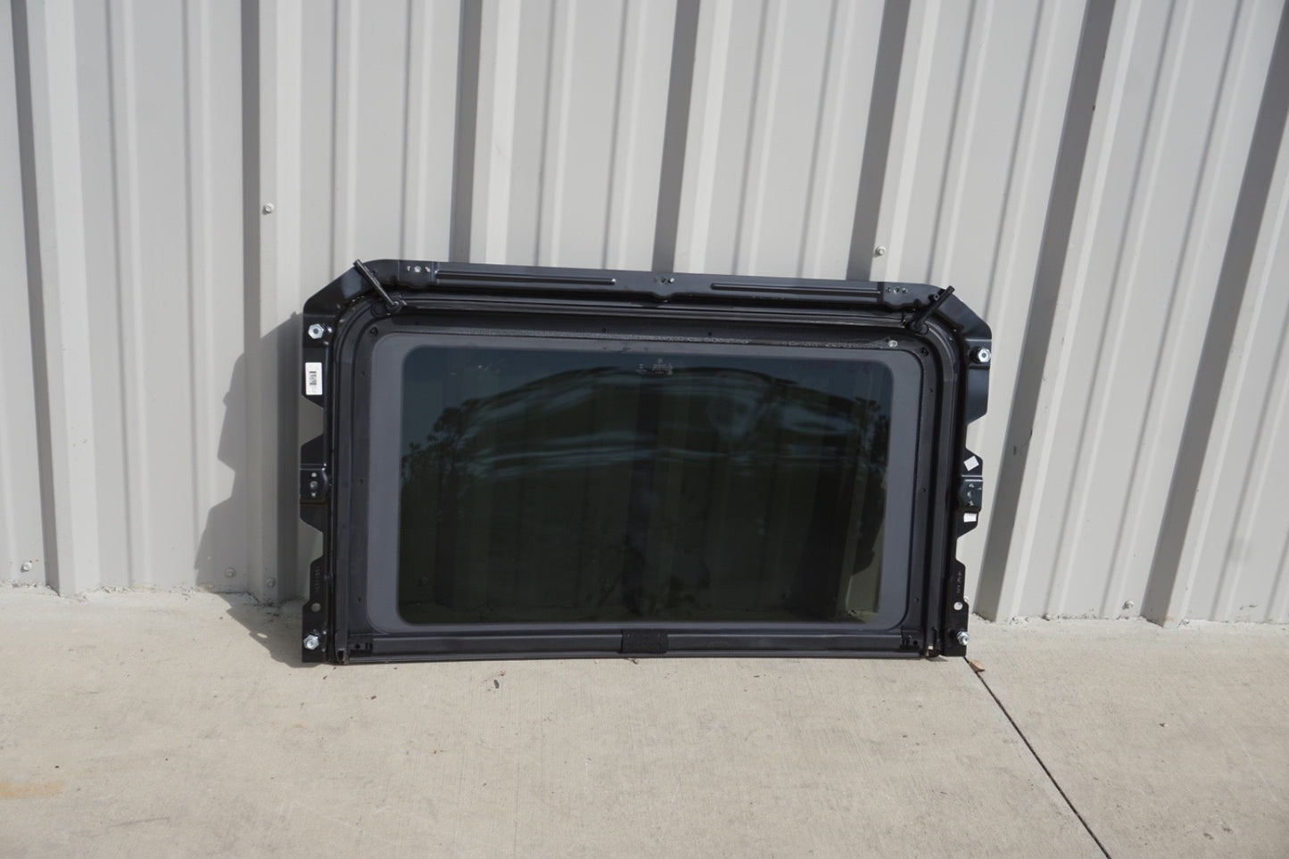 2011 - 2017 BMW X3 (F25) REAR PANORAMIC SUNROOF SUN ROOF GLASS WINDOW