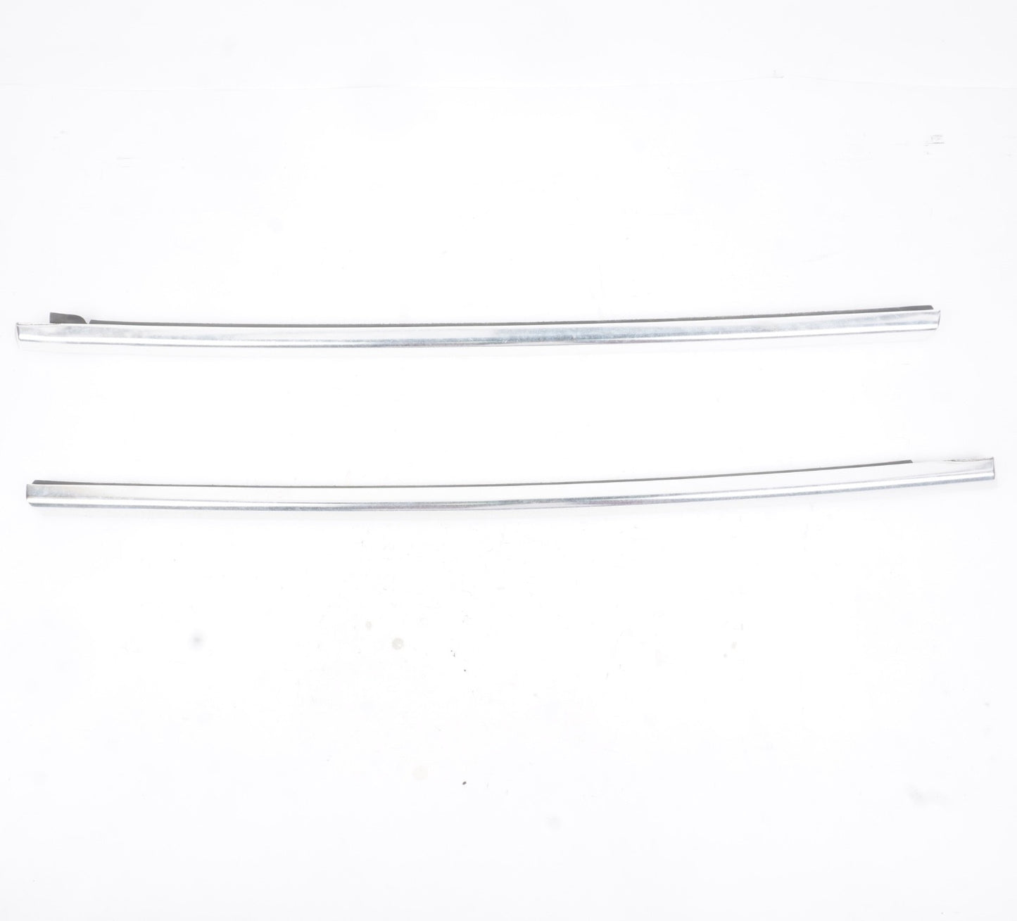 2011 - 2017 Mercedes E350 Convertible Rear Left Right Quarter Molding Chrome OEM